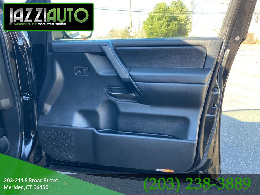 2009 Nissan Titan 4WD Crew Cab SWB SE, available for sale in Meriden, Connecticut | Jazzi Auto Sales LLC. Meriden, Connecticut 2009 Nissan Titan 4WD Crew Cab SWB SE, available for sale in Meriden, Connecticut | Jazzi Auto Sales LLC. Meriden, Connecticut