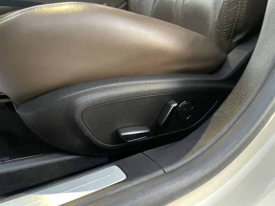 2014 Lincoln MKZ 4dr Sdn AWD, available for sale in Elida, Ohio | Josh's All Under Ten LLC. Elida, Ohio 2014 Lincoln MKZ 4dr Sdn AWD, available for sale in Elida, Ohio | Josh's All Under Ten LLC. Elida, Ohio