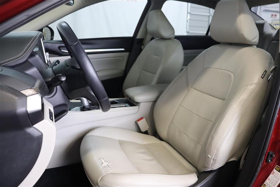 2019 Nissan Altima SL AWD, available for sale in Paterson, New Jersey | Fast Track Motors. Paterson, New Jersey 2019 Nissan Altima SL AWD, available for sale in Paterson, New Jersey | Fast Track Motors. Paterson, New Jersey