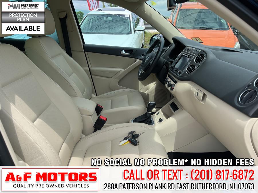 2016 Volkswagen Tiguan 4MOTION 4dr Auto SE, available for sale in East Rutherford, New Jersey | A&F Motors LLC. East Rutherford, New Jersey 2016 Volkswagen Tiguan 4MOTION 4dr Auto SE, available for sale in East Rutherford, New Jersey | A&F Motors LLC. East Rutherford, New Jersey
