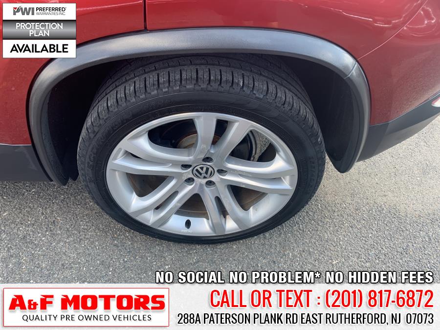 2013 Volkswagen Tiguan 4WD 4dr Auto S, available for sale in East Rutherford, New Jersey | A&F Motors LLC. East Rutherford, New Jersey 2013 Volkswagen Tiguan 4WD 4dr Auto S, available for sale in East Rutherford, New Jersey | A&F Motors LLC. East Rutherford, New Jersey
