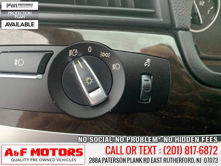 2014 BMW 5 Series 4dr Sdn 535i xDrive AWD, available for sale in East Rutherford, New Jersey | A&F Motors LLC. East Rutherford, New Jersey 2014 BMW 5 Series 4dr Sdn 535i xDrive AWD, available for sale in East Rutherford, New Jersey | A&F Motors LLC. East Rutherford, New Jersey