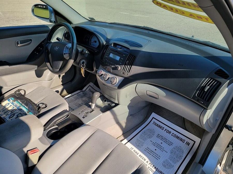 2007 Hyundai Elantra SE 4dr Sedan, available for sale in Roslyn Heights, New York | Mekawy Auto Sales Inc. Roslyn Heights, New York 2007 Hyundai Elantra SE 4dr Sedan, available for sale in Roslyn Heights, New York | Mekawy Auto Sales Inc. Roslyn Heights, New York