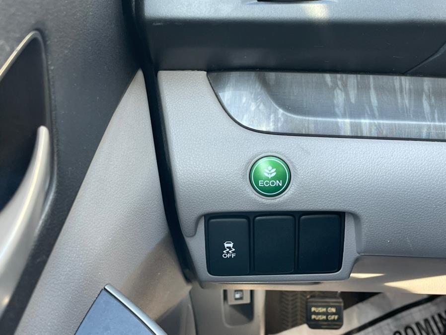 2012 Honda CR-V 4WD 5dr EX-L, available for sale in Irvington, New Jersey | Elis Motors Corp. Irvington, New Jersey 2012 Honda CR-V 4WD 5dr EX-L, available for sale in Irvington, New Jersey | Elis Motors Corp. Irvington, New Jersey