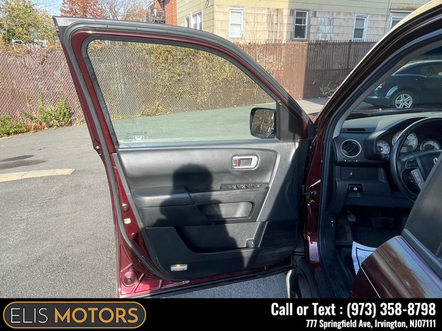 2012 Honda Pilot 4WD 4dr EX-L w/Navi, available for sale in Irvington, New Jersey | Elis Motors Corp. Irvington, New Jersey 2012 Honda Pilot 4WD 4dr EX-L w/Navi, available for sale in Irvington, New Jersey | Elis Motors Corp. Irvington, New Jersey