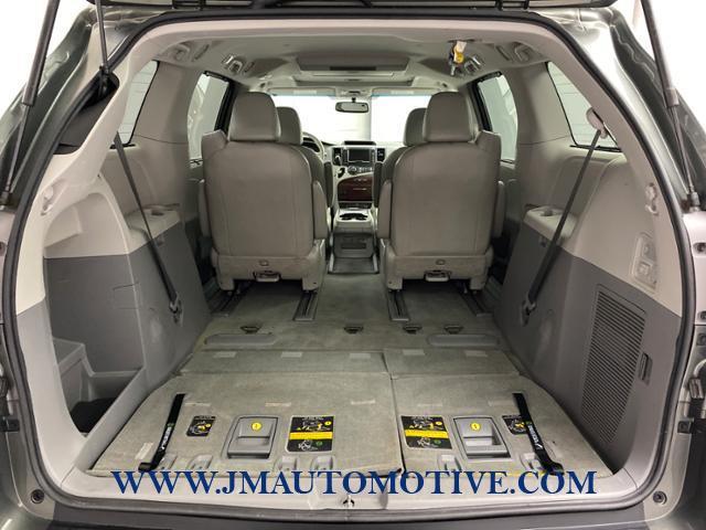 2013 Toyota Sienna 5dr 7-Pass Van V6 XLE AWD, available for sale in Naugatuck, Connecticut | J&M Automotive Sls&Svc LLC. Naugatuck, Connecticut 2013 Toyota Sienna 5dr 7-Pass Van V6 XLE AWD, available for sale in Naugatuck, Connecticut | J&M Automotive Sls&Svc LLC. Naugatuck, Connecticut