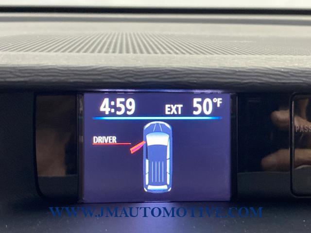 2013 Toyota Sienna 5dr 7-Pass Van V6 XLE AWD, available for sale in Naugatuck, Connecticut | J&M Automotive Sls&Svc LLC. Naugatuck, Connecticut 2013 Toyota Sienna 5dr 7-Pass Van V6 XLE AWD, available for sale in Naugatuck, Connecticut | J&M Automotive Sls&Svc LLC. Naugatuck, Connecticut