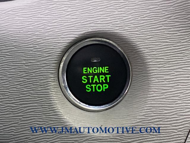 2013 Toyota Sienna 5dr 7-Pass Van V6 XLE AWD, available for sale in Naugatuck, Connecticut | J&M Automotive Sls&Svc LLC. Naugatuck, Connecticut 2013 Toyota Sienna 5dr 7-Pass Van V6 XLE AWD, available for sale in Naugatuck, Connecticut | J&M Automotive Sls&Svc LLC. Naugatuck, Connecticut