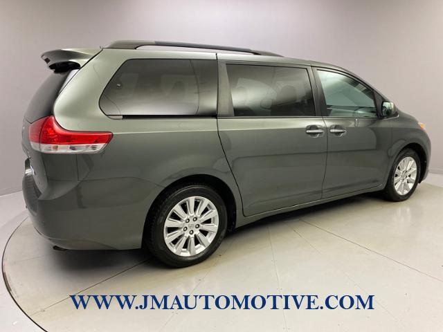 2013 Toyota Sienna 5dr 7-Pass Van V6 XLE AWD, available for sale in Naugatuck, Connecticut | J&M Automotive Sls&Svc LLC. Naugatuck, Connecticut 2013 Toyota Sienna 5dr 7-Pass Van V6 XLE AWD, available for sale in Naugatuck, Connecticut | J&M Automotive Sls&Svc LLC. Naugatuck, Connecticut
