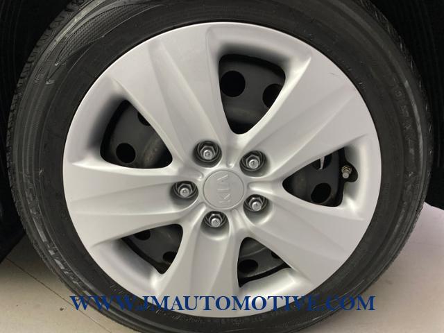 2016 Kia Forte 5-door 5dr HB Auto LX, available for sale in Naugatuck, Connecticut | J&M Automotive Sls&Svc LLC. Naugatuck, Connecticut 2016 Kia Forte 5-door 5dr HB Auto LX, available for sale in Naugatuck, Connecticut | J&M Automotive Sls&Svc LLC. Naugatuck, Connecticut
