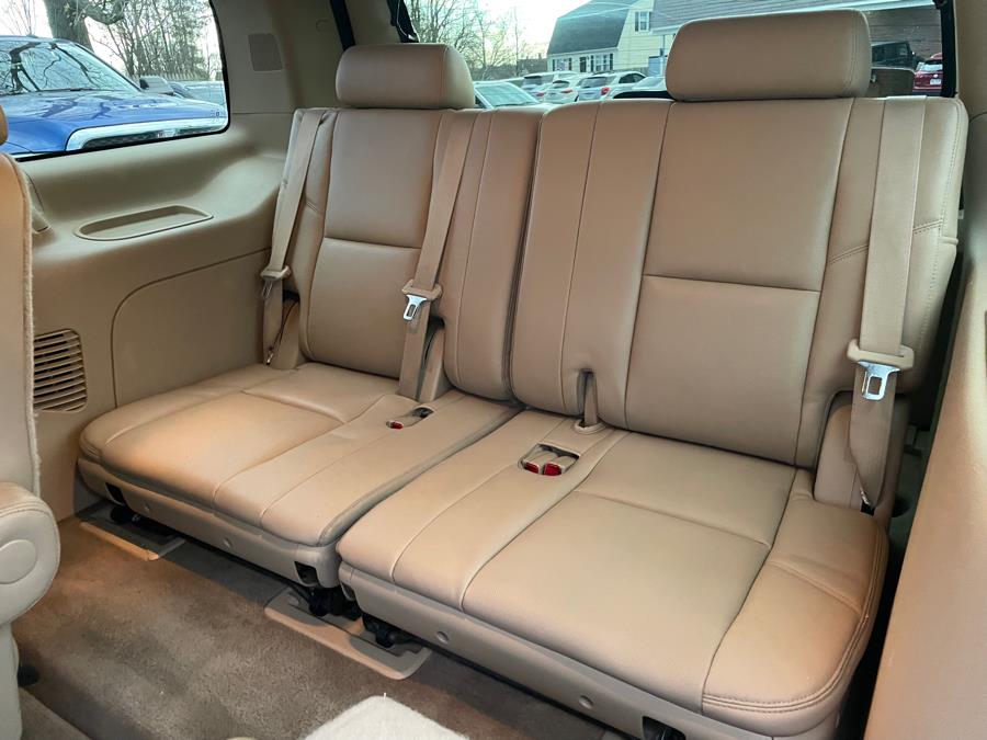 2014 Cadillac Escalade AWD 4dr Premium, available for sale in Agawam, Massachusetts | Malkoon Motors. Agawam, Massachusetts 2014 Cadillac Escalade AWD 4dr Premium, available for sale in Agawam, Massachusetts | Malkoon Motors. Agawam, Massachusetts