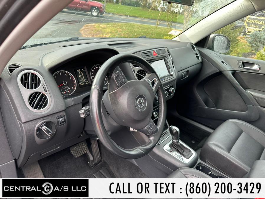 Used Volkswagen Tiguan 4WD 4dr SE 4Motion 2011 | Central A/S LLC. East Windsor, Connecticut Used Volkswagen Tiguan 4WD 4dr SE 4Motion 2011 | Central A/S LLC. East Windsor, Connecticut