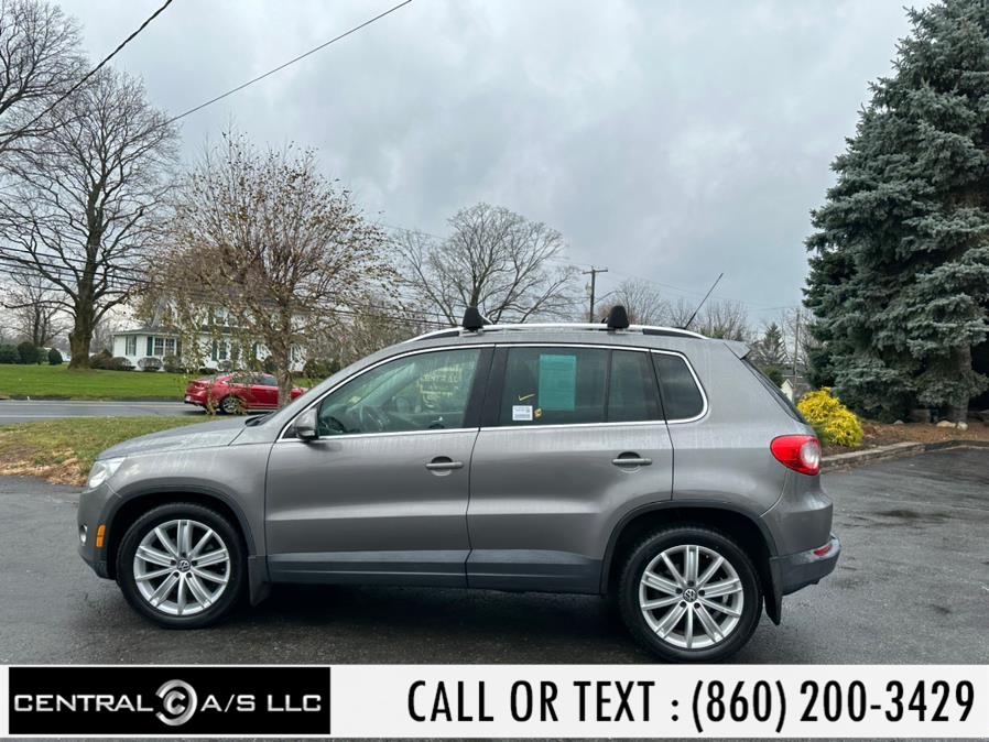 Used Volkswagen Tiguan 4WD 4dr SE 4Motion 2011 | Central A/S LLC. East Windsor, Connecticut Used Volkswagen Tiguan 4WD 4dr SE 4Motion 2011 | Central A/S LLC. East Windsor, Connecticut