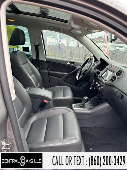 Used Volkswagen Tiguan 4WD 4dr SE 4Motion 2011 | Central A/S LLC. East Windsor, Connecticut Used Volkswagen Tiguan 4WD 4dr SE 4Motion 2011 | Central A/S LLC. East Windsor, Connecticut