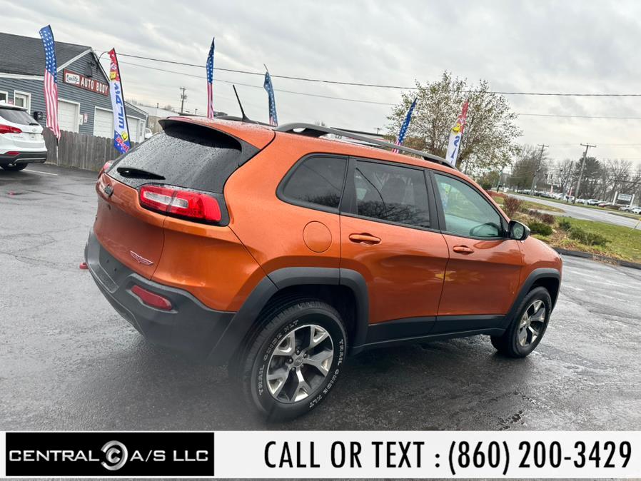 2014 Jeep Cherokee 4WD 4dr Trailhawk, available for sale in East Windsor, Connecticut | Central A/S LLC. East Windsor, Connecticut 2014 Jeep Cherokee 4WD 4dr Trailhawk, available for sale in East Windsor, Connecticut | Central A/S LLC. East Windsor, Connecticut