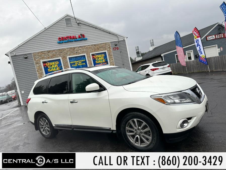 Used Nissan Pathfinder 4WD 4dr S *Ltd Avail* 2015 | Central A/S LLC. East Windsor, Connecticut