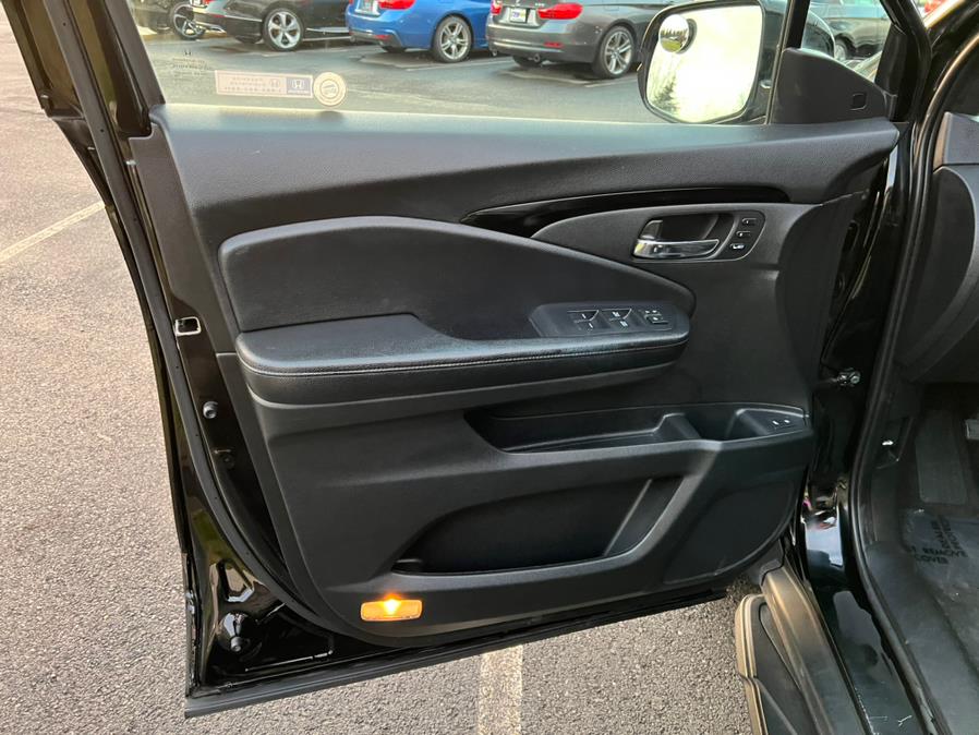 2019 Honda Passport Elite AWD, available for sale in Berlin, Connecticut | Tru Auto Mall. Berlin, Connecticut 2019 Honda Passport Elite AWD, available for sale in Berlin, Connecticut | Tru Auto Mall. Berlin, Connecticut