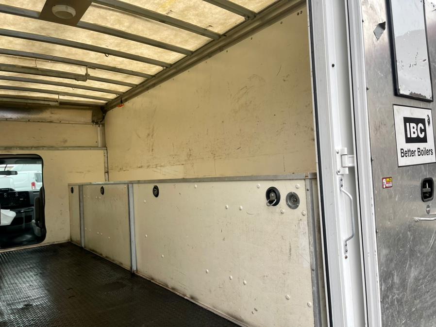 2016 Ford Econoline Commercial Cutaway E-450 Super Duty 176" DRW, available for sale in South Windsor, Connecticut | Mike And Tony Auto Sales, Inc. South Windsor, Connecticut 2016 Ford Econoline Commercial Cutaway E-450 Super Duty 176" DRW, available for sale in South Windsor, Connecticut | Mike And Tony Auto Sales, Inc. South Windsor, Connecticut
