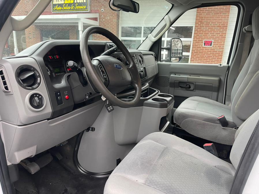 2016 Ford Econoline Commercial Cutaway E-450 Super Duty 176" DRW, available for sale in South Windsor, Connecticut | Mike And Tony Auto Sales, Inc. South Windsor, Connecticut 2016 Ford Econoline Commercial Cutaway E-450 Super Duty 176" DRW, available for sale in South Windsor, Connecticut | Mike And Tony Auto Sales, Inc. South Windsor, Connecticut
