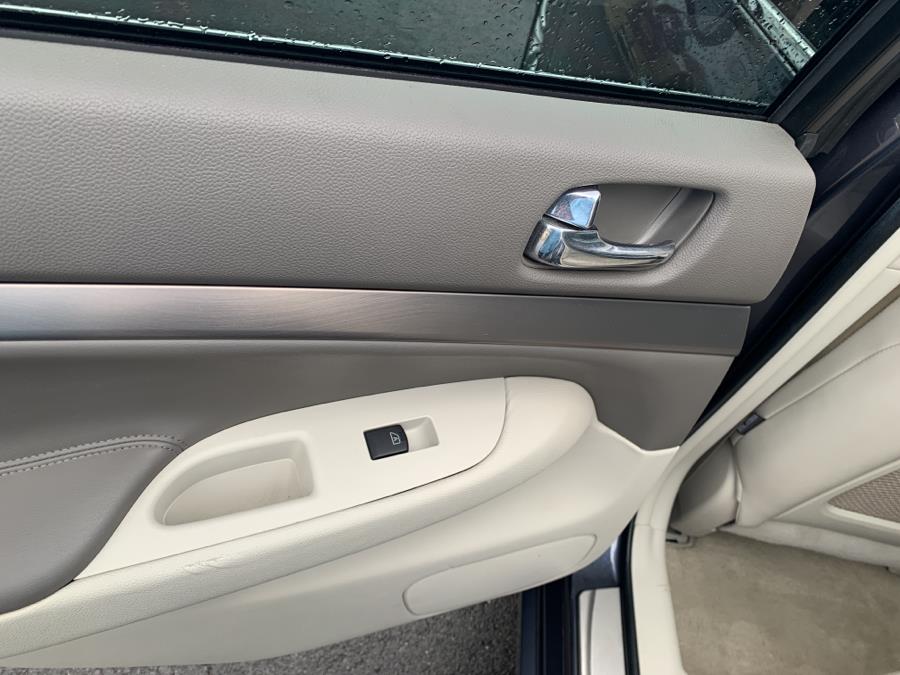 Used INFINITI G37 Sedan 4dr x AWD 2012 | Saybrook Auto Barn. Old Saybrook, Connecticut Used INFINITI G37 Sedan 4dr x AWD 2012 | Saybrook Auto Barn. Old Saybrook, Connecticut