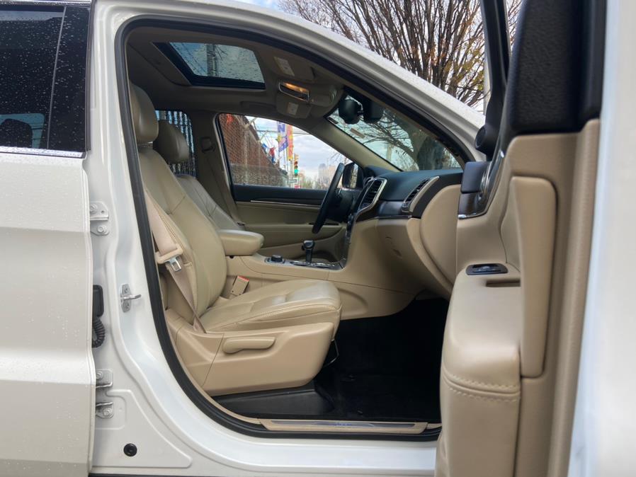 Used Jeep Grand Cherokee 4WD 4dr Limited 2015 | Champion Used Auto Sales LLC. Newark, New Jersey Used Jeep Grand Cherokee 4WD 4dr Limited 2015 | Champion Used Auto Sales LLC. Newark, New Jersey