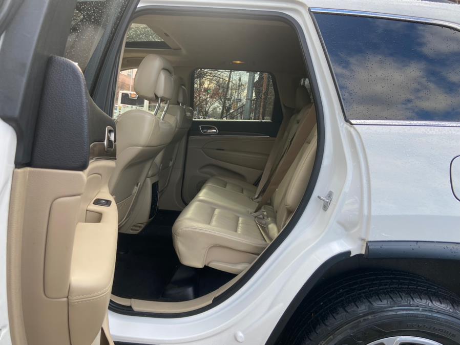 Used Jeep Grand Cherokee 4WD 4dr Limited 2015 | Champion Used Auto Sales LLC. Newark, New Jersey Used Jeep Grand Cherokee 4WD 4dr Limited 2015 | Champion Used Auto Sales LLC. Newark, New Jersey