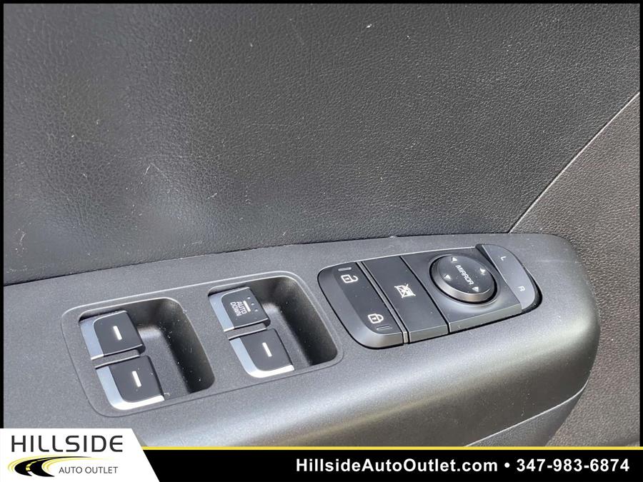 Used Kia Sportage LX 2019 | Hillside Auto Outlet. Jamaica, New York Used Kia Sportage LX 2019 | Hillside Auto Outlet. Jamaica, New York