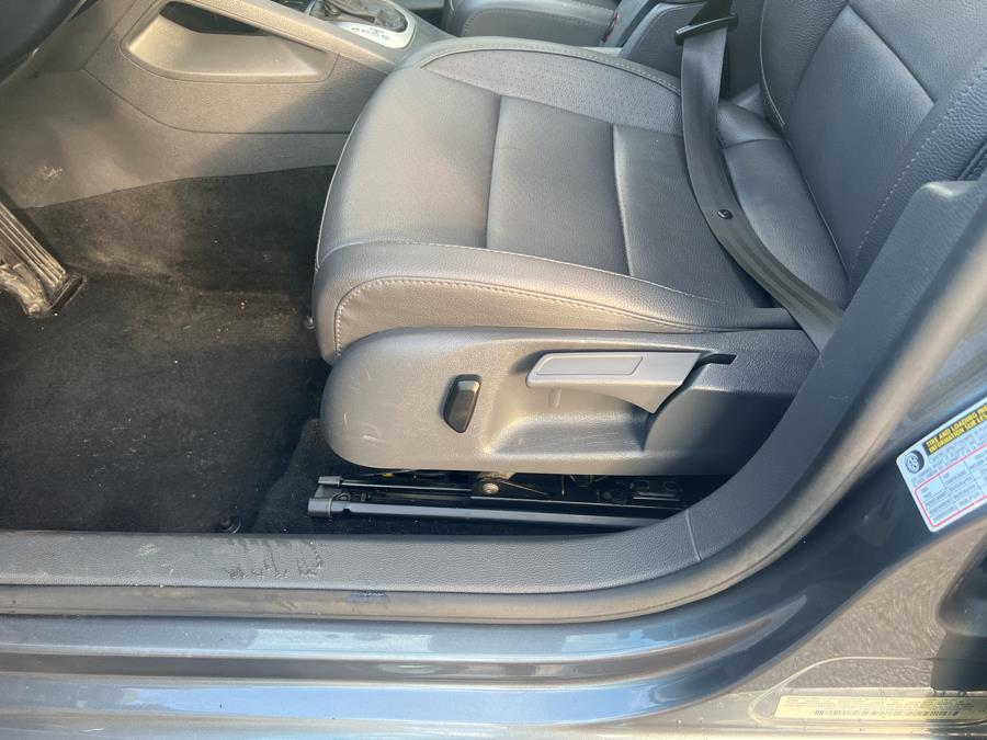 2008 Volkswagen Jetta Sedan 4dr Auto SE PZEV, available for sale in South Windsor , Connecticut | Ful-line Auto LLC. South Windsor , Connecticut 2008 Volkswagen Jetta Sedan 4dr Auto SE PZEV, available for sale in South Windsor , Connecticut | Ful-line Auto LLC. South Windsor , Connecticut