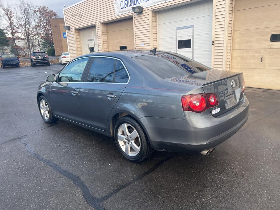 2008 Volkswagen Jetta Sedan 4dr Auto SE PZEV, available for sale in South Windsor , Connecticut | Ful-line Auto LLC. South Windsor , Connecticut 2008 Volkswagen Jetta Sedan 4dr Auto SE PZEV, available for sale in South Windsor , Connecticut | Ful-line Auto LLC. South Windsor , Connecticut