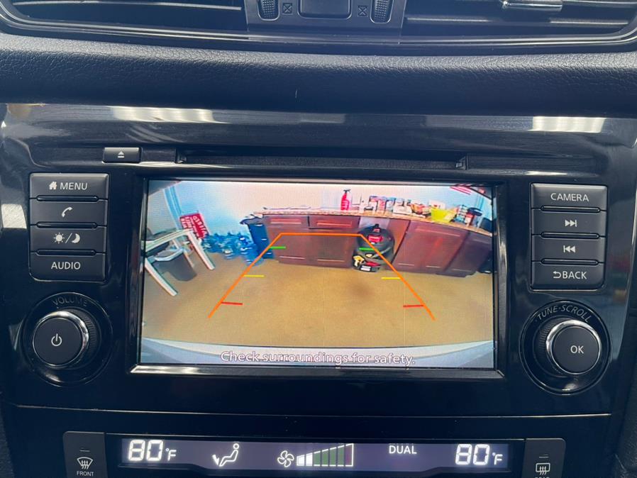 2019 Nissan Rogue FWD SV, available for sale in Inwood, New York | 5 Towns Drive. Inwood, New York 2019 Nissan Rogue FWD SV, available for sale in Inwood, New York | 5 Towns Drive. Inwood, New York