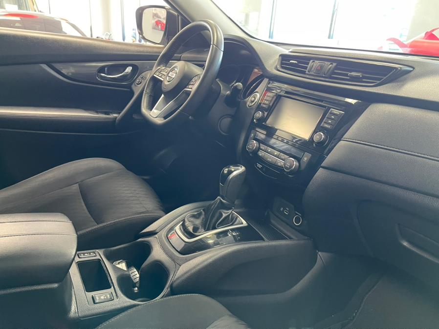 2019 Nissan Rogue FWD SV, available for sale in Inwood, New York | 5 Towns Drive. Inwood, New York 2019 Nissan Rogue FWD SV, available for sale in Inwood, New York | 5 Towns Drive. Inwood, New York