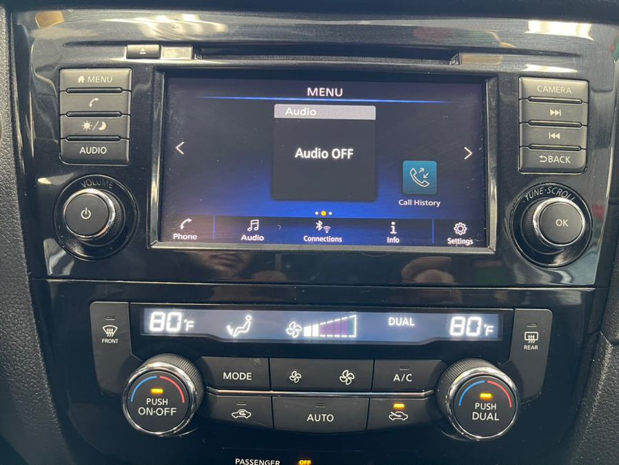 2019 Nissan Rogue FWD SV, available for sale in Inwood, New York | 5 Towns Drive. Inwood, New York 2019 Nissan Rogue FWD SV, available for sale in Inwood, New York | 5 Towns Drive. Inwood, New York