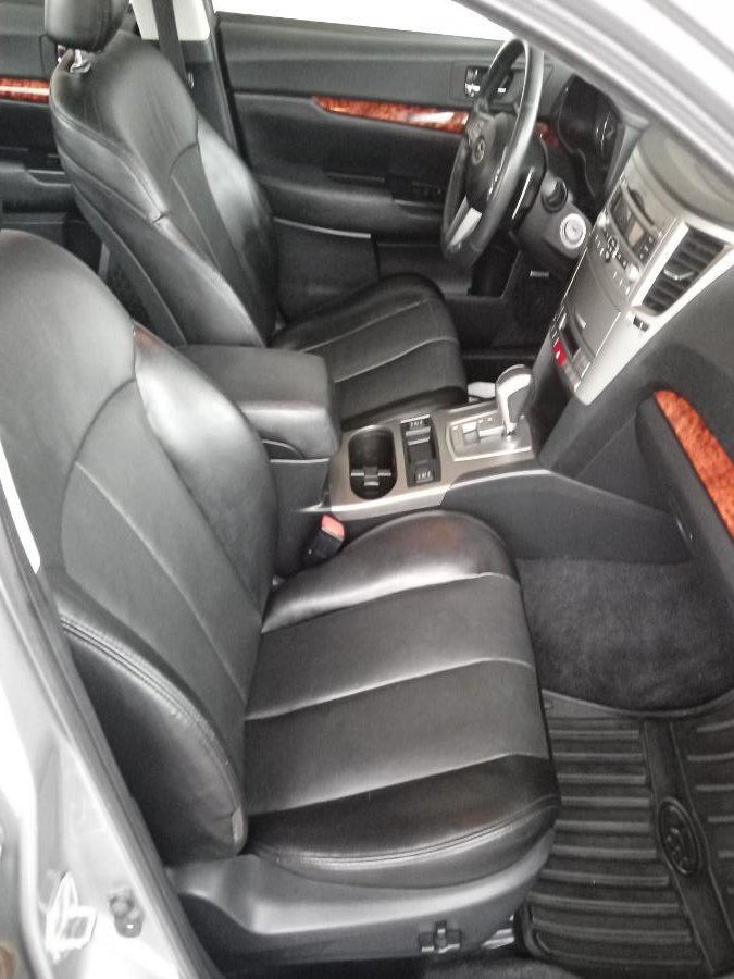 Used Subaru Legacy 4dr Sdn H6 Auto 3.6R Ltd Pwr Moon 2011 | Supreme Automotive. New Britain, Connecticut Used Subaru Legacy 4dr Sdn H6 Auto 3.6R Ltd Pwr Moon 2011 | Supreme Automotive. New Britain, Connecticut