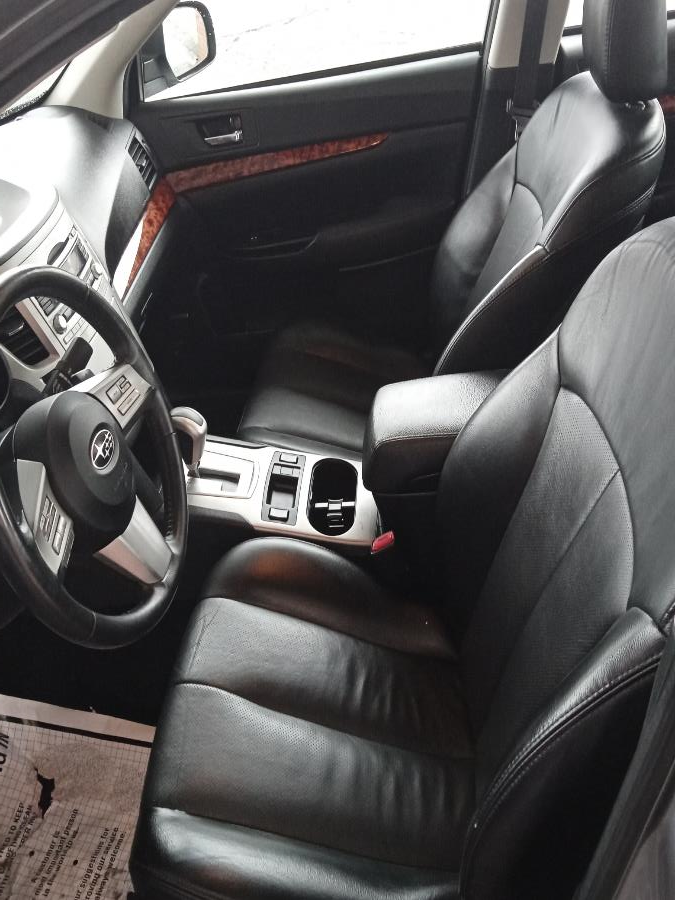 Used Subaru Legacy 4dr Sdn H6 Auto 3.6R Ltd Pwr Moon 2011 | Supreme Automotive. New Britain, Connecticut Used Subaru Legacy 4dr Sdn H6 Auto 3.6R Ltd Pwr Moon 2011 | Supreme Automotive. New Britain, Connecticut