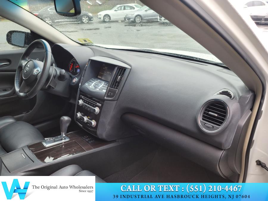 2012 Nissan Maxima 4dr Sdn V6 CVT 3.5 S, available for sale in Lodi, New Jersey | AW Auto & Truck Wholesalers, Inc. Lodi, New Jersey 2012 Nissan Maxima 4dr Sdn V6 CVT 3.5 S, available for sale in Lodi, New Jersey | AW Auto & Truck Wholesalers, Inc. Lodi, New Jersey