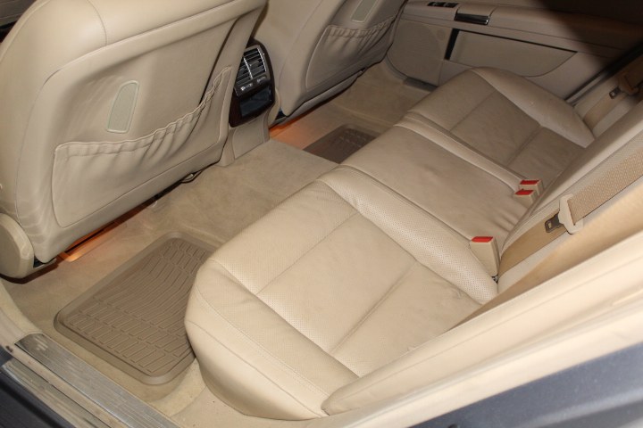 Used Mercedes-Benz S-Class 4dr Sdn S550 4MATIC 2012 | New England Auto Sales LLC. Plainville, Connecticut Used Mercedes-Benz S-Class 4dr Sdn S550 4MATIC 2012 | New England Auto Sales LLC. Plainville, Connecticut