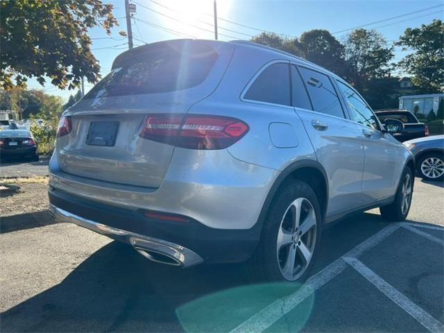 2017 Mercedes-benz Glc GLC 300, available for sale in Stratford, Connecticut | Wiz Leasing Inc. Stratford, Connecticut 2017 Mercedes-benz Glc GLC 300, available for sale in Stratford, Connecticut | Wiz Leasing Inc. Stratford, Connecticut