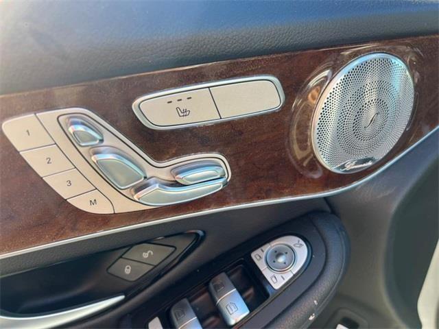 2017 Mercedes-benz Glc GLC 300, available for sale in Stratford, Connecticut | Wiz Leasing Inc. Stratford, Connecticut 2017 Mercedes-benz Glc GLC 300, available for sale in Stratford, Connecticut | Wiz Leasing Inc. Stratford, Connecticut