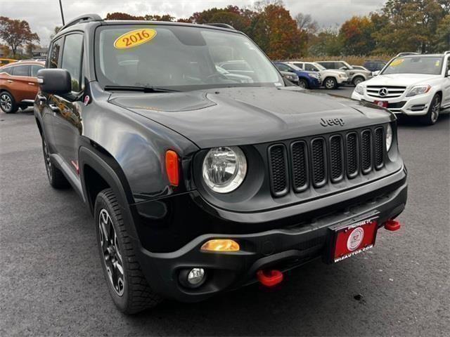 2016 Jeep Renegade Trailhawk, available for sale in Stratford, Connecticut | Wiz Leasing Inc. Stratford, Connecticut 2016 Jeep Renegade Trailhawk, available for sale in Stratford, Connecticut | Wiz Leasing Inc. Stratford, Connecticut