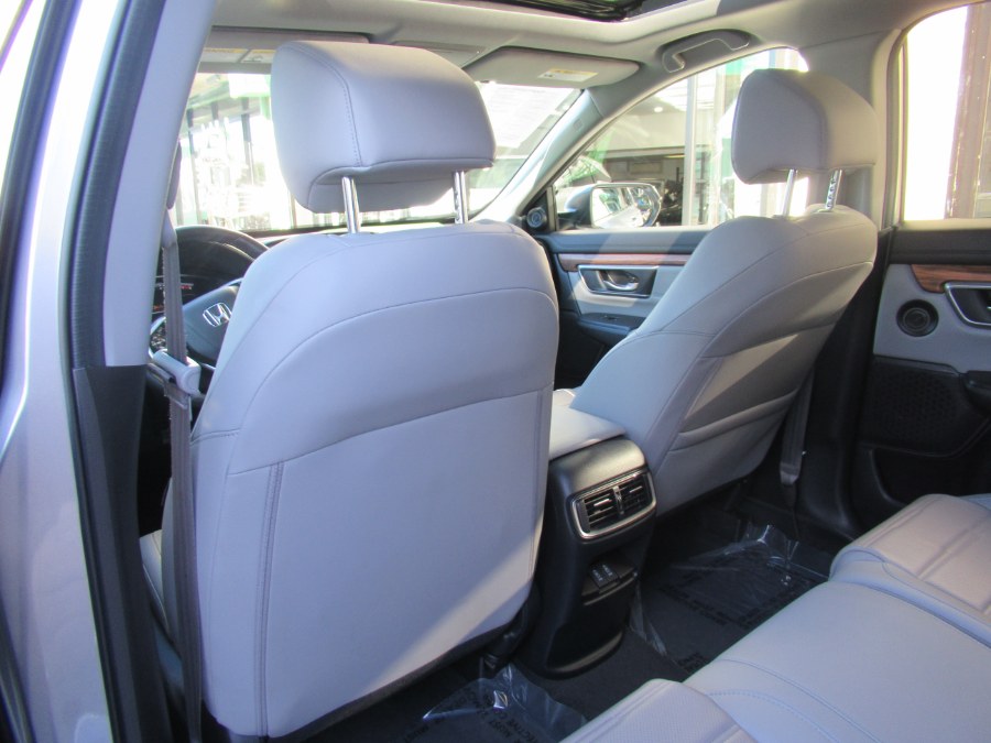 2020 Honda CR-V Touring AWD, available for sale in Woodside, New York | Pepmore Auto Sales Inc.. Woodside, New York 2020 Honda CR-V Touring AWD, available for sale in Woodside, New York | Pepmore Auto Sales Inc.. Woodside, New York