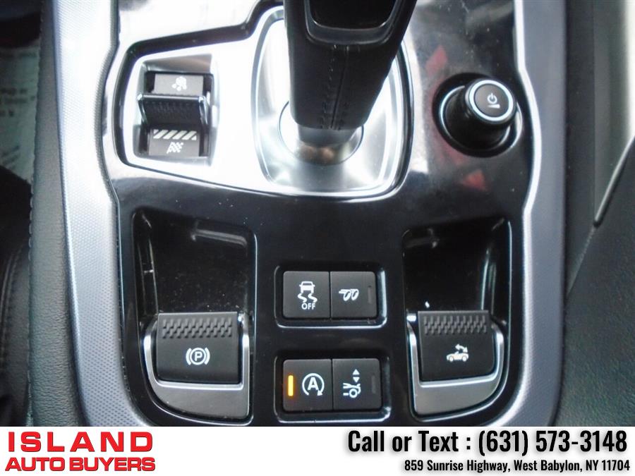 2019 Jaguar F-type P340 2dr Convertible 8A, available for sale in West Babylon, New York | Island Auto Buyers. West Babylon, New York 2019 Jaguar F-type P340 2dr Convertible 8A, available for sale in West Babylon, New York | Island Auto Buyers. West Babylon, New York