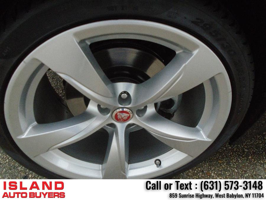 2019 Jaguar F-type P340 2dr Convertible 8A, available for sale in West Babylon, New York | Island Auto Buyers. West Babylon, New York 2019 Jaguar F-type P340 2dr Convertible 8A, available for sale in West Babylon, New York | Island Auto Buyers. West Babylon, New York