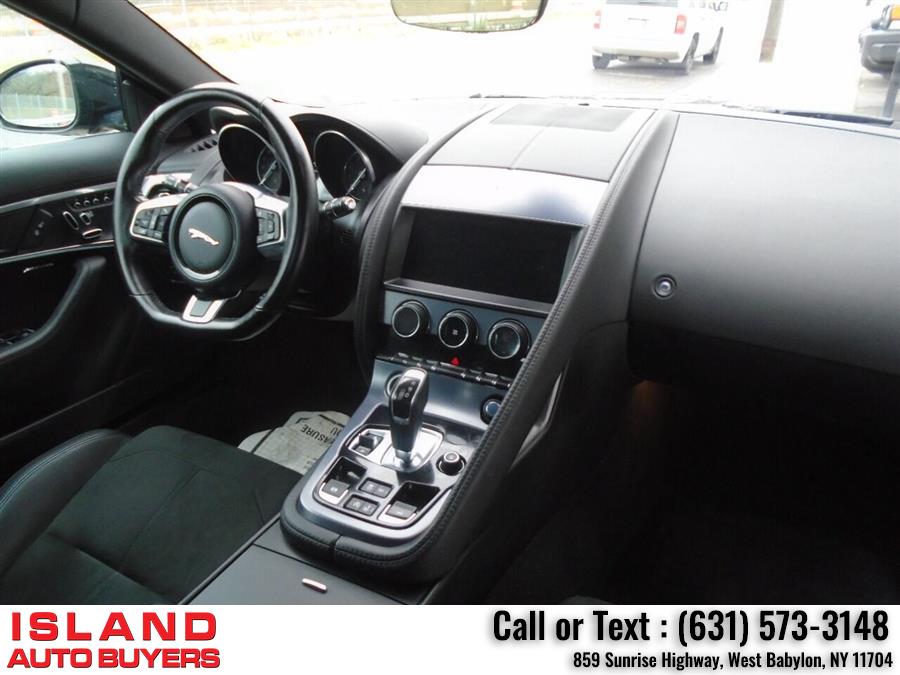 2019 Jaguar F-type P340 2dr Convertible 8A, available for sale in West Babylon, New York | Island Auto Buyers. West Babylon, New York 2019 Jaguar F-type P340 2dr Convertible 8A, available for sale in West Babylon, New York | Island Auto Buyers. West Babylon, New York