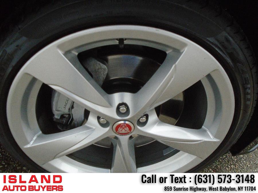 2019 Jaguar F-type P340 2dr Convertible 8A, available for sale in West Babylon, New York | Island Auto Buyers. West Babylon, New York 2019 Jaguar F-type P340 2dr Convertible 8A, available for sale in West Babylon, New York | Island Auto Buyers. West Babylon, New York