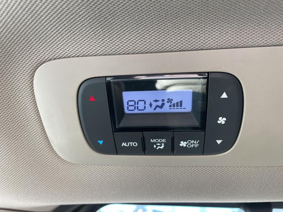 2016 Honda Odyssey Passanger Van 3.5L V6 EX-L, available for sale in Hartford, Connecticut | Lex Autos LLC. Hartford, Connecticut 2016 Honda Odyssey Passanger Van 3.5L V6 EX-L, available for sale in Hartford, Connecticut | Lex Autos LLC. Hartford, Connecticut