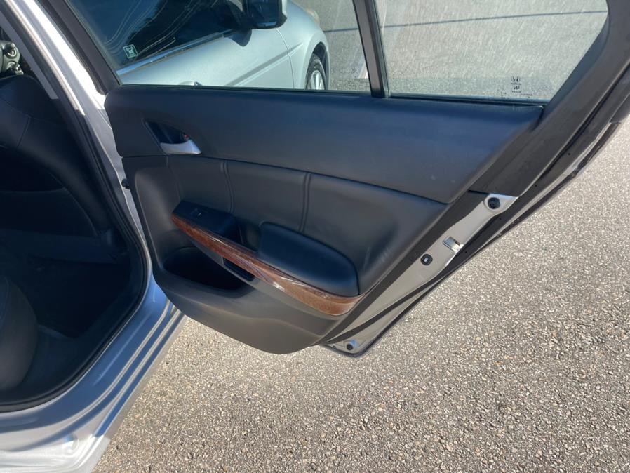 2012 Honda Accord Sdn 4dr V6 Auto EX-L, available for sale in South Windsor, Connecticut | Mike And Tony Auto Sales, Inc. South Windsor, Connecticut 2012 Honda Accord Sdn 4dr V6 Auto EX-L, available for sale in South Windsor, Connecticut | Mike And Tony Auto Sales, Inc. South Windsor, Connecticut