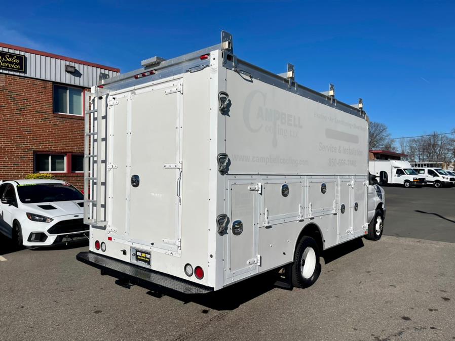 2016 Ford Econoline Commercial Cutaway E-450 Super Duty 176" DRW, available for sale in South Windsor, Connecticut | Mike And Tony Auto Sales, Inc. South Windsor, Connecticut 2016 Ford Econoline Commercial Cutaway E-450 Super Duty 176" DRW, available for sale in South Windsor, Connecticut | Mike And Tony Auto Sales, Inc. South Windsor, Connecticut