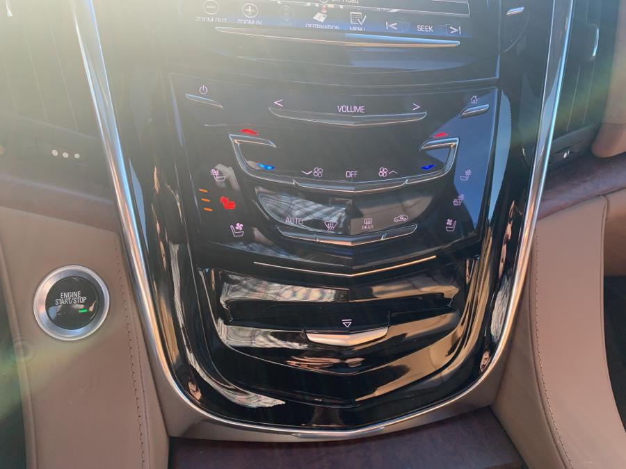 2017 Cadillac Escalade 4WD 4dr Platinum, available for sale in Old Saybrook, Connecticut | Saybrook Auto Barn. Old Saybrook, Connecticut 2017 Cadillac Escalade 4WD 4dr Platinum, available for sale in Old Saybrook, Connecticut | Saybrook Auto Barn. Old Saybrook, Connecticut