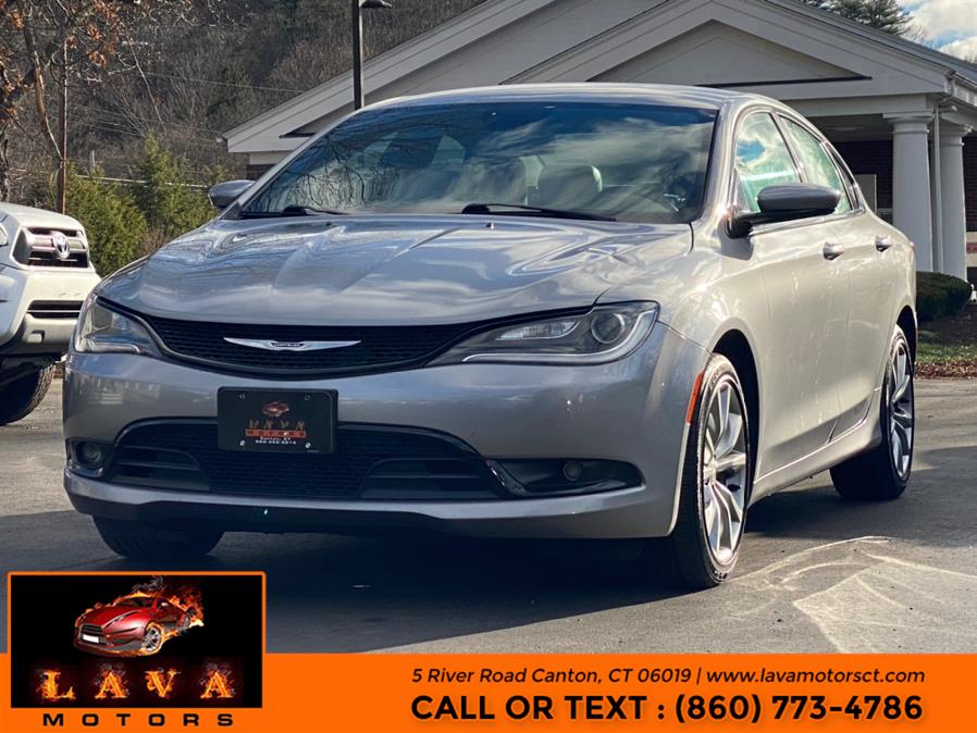 Used Chrysler 200 4dr Sdn S AWD 2015 | Lava Motors. Canton, Connecticut