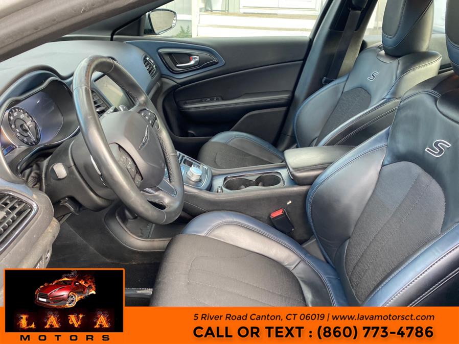 2015 Chrysler 200 4dr Sdn S AWD, available for sale in Canton, Connecticut | Lava Motors. Canton, Connecticut 2015 Chrysler 200 4dr Sdn S AWD, available for sale in Canton, Connecticut | Lava Motors. Canton, Connecticut